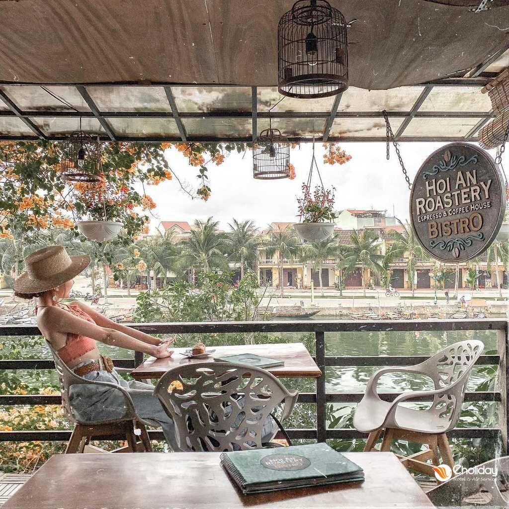 Rooftop Cafe Hoi An for Solo Traveler